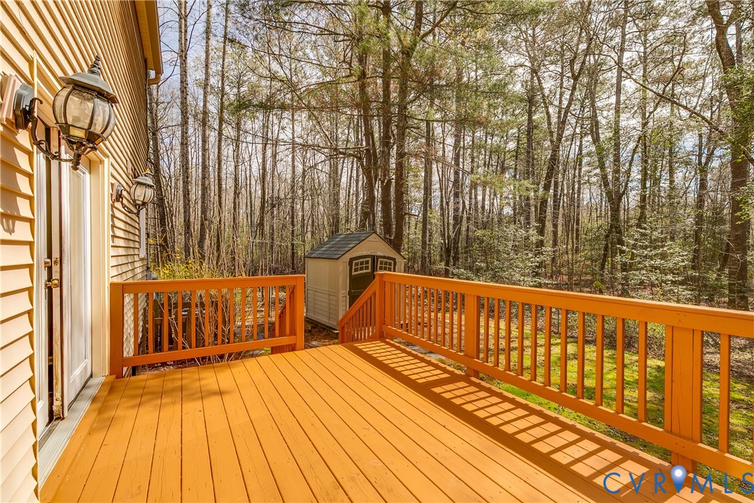 501 Rustic Dr
