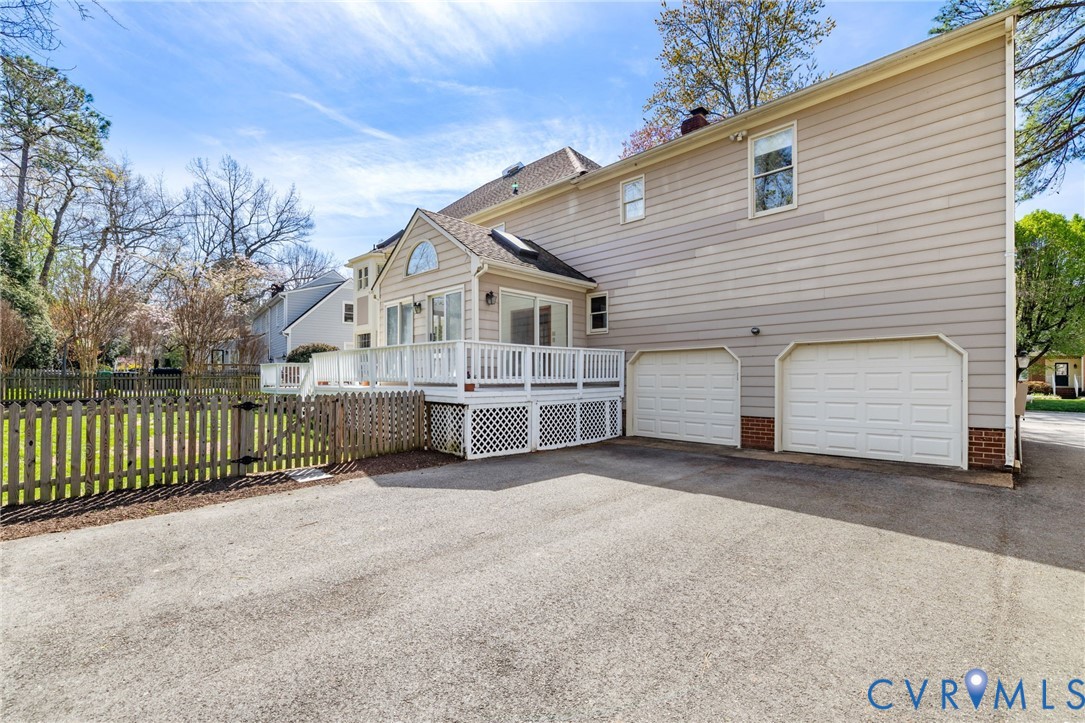 11220 Ensley Ct