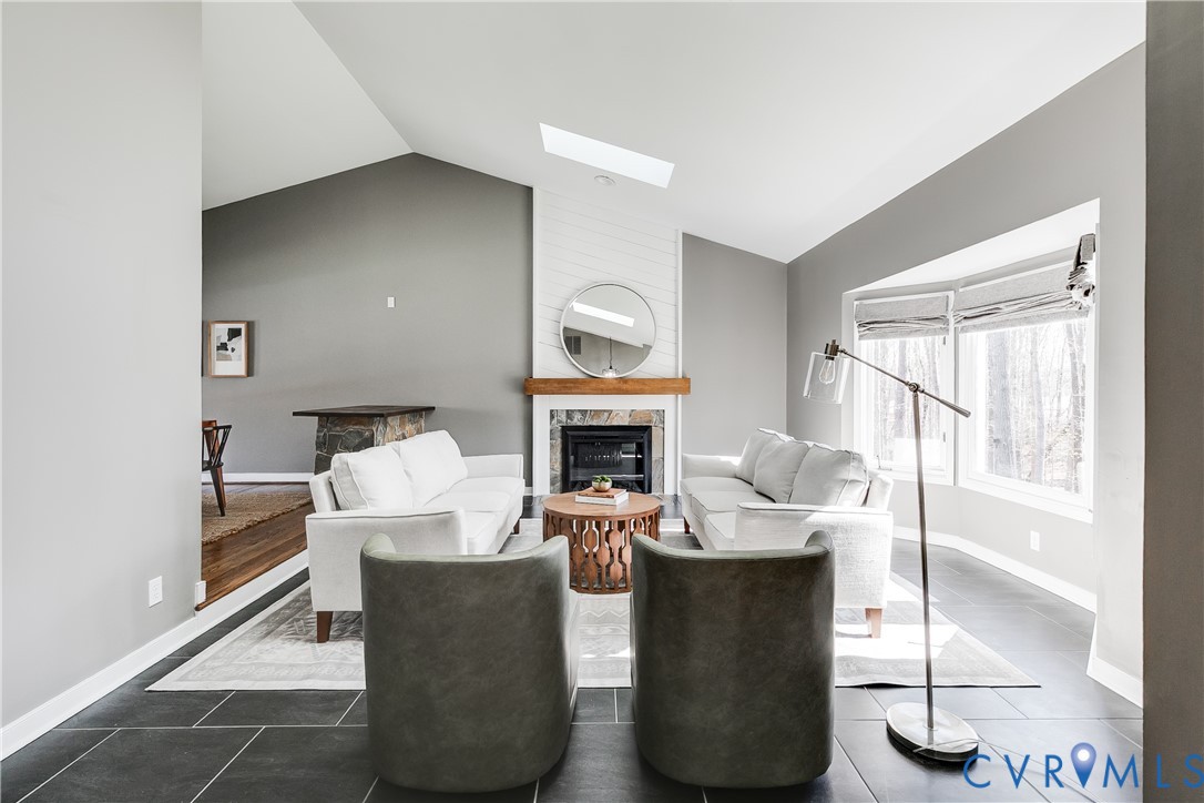 2100 Huguenot Springs Rd