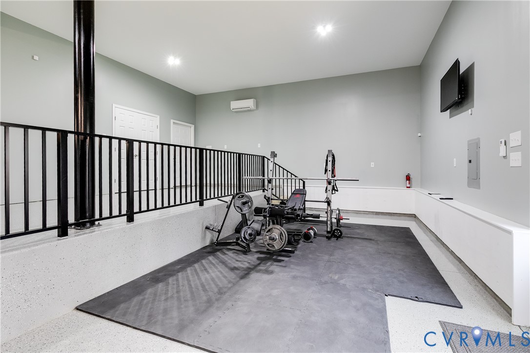 2100 Huguenot Springs Rd