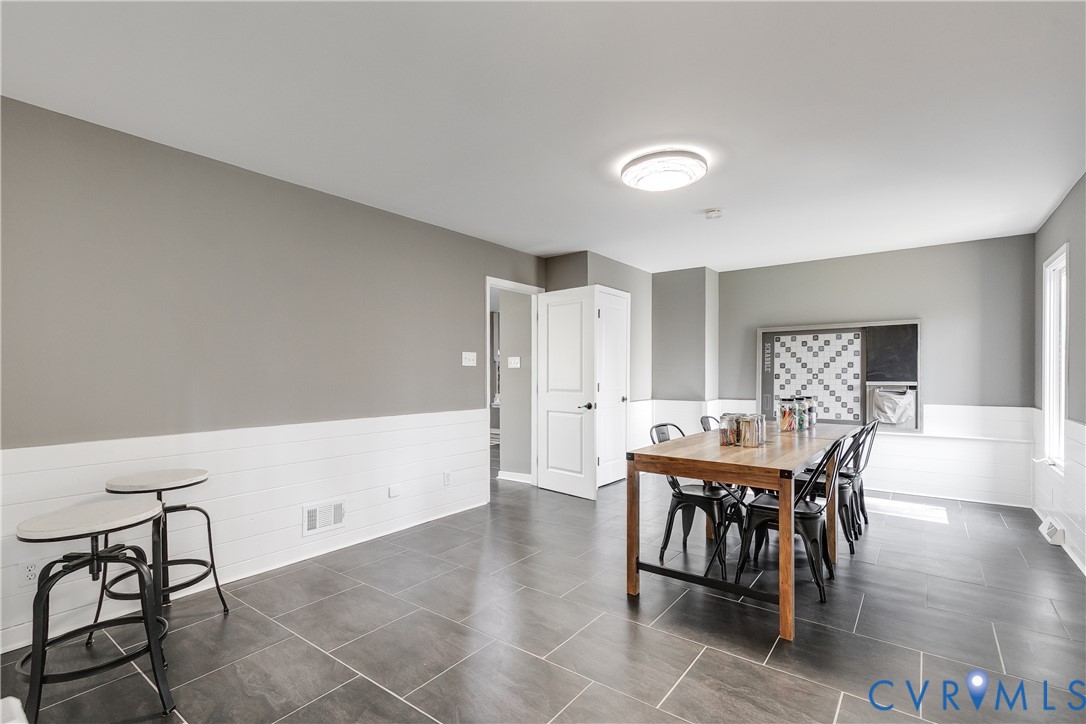 2100 Huguenot Springs Rd