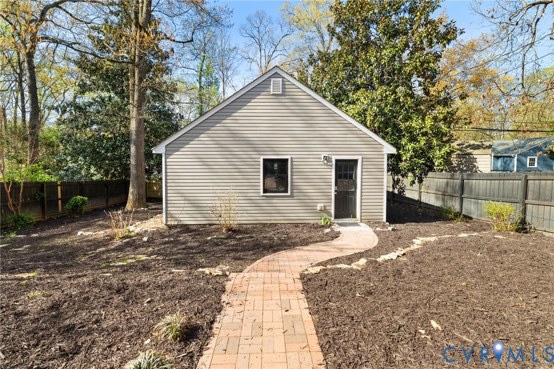5406 Dorchester Rd