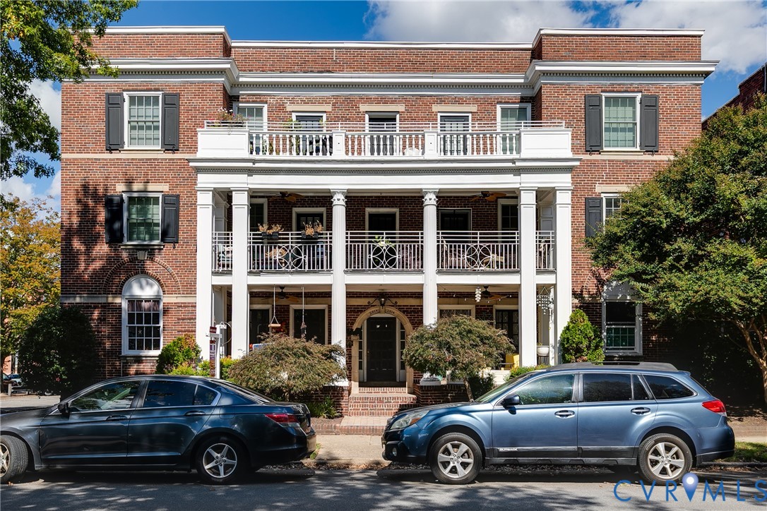 2814 Kensington Ave Unit#U18