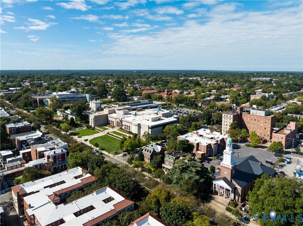 2814 Kensington Ave Unit#U18