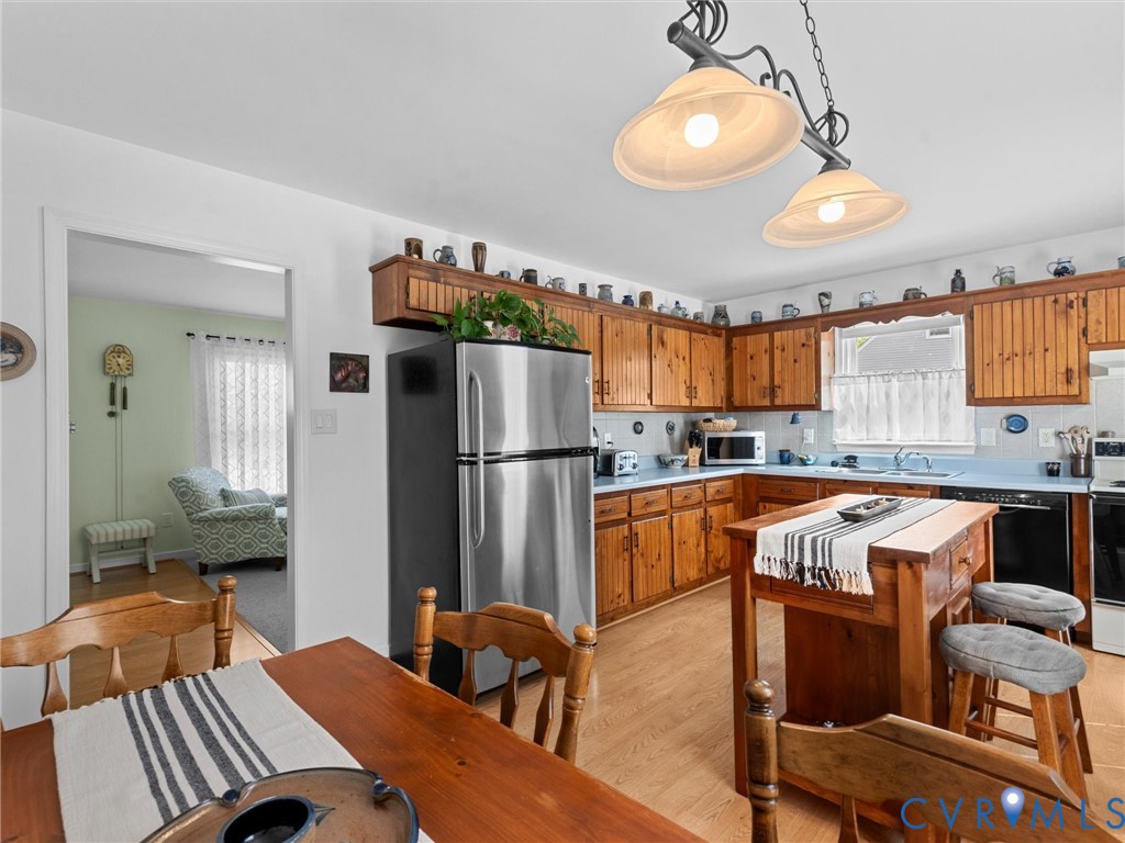 11937 Timber Trail Dr