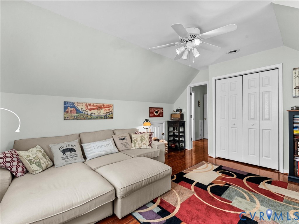 11937 Timber Trail Dr