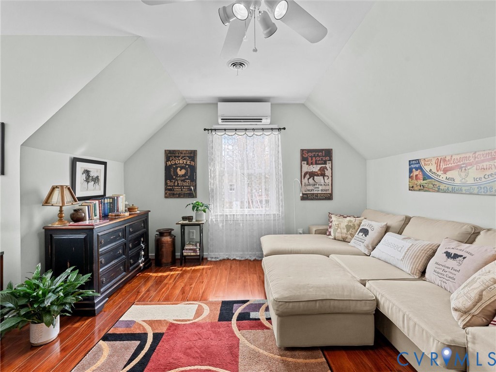 11937 Timber Trail Dr
