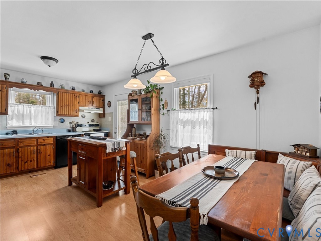 11937 Timber Trail Dr