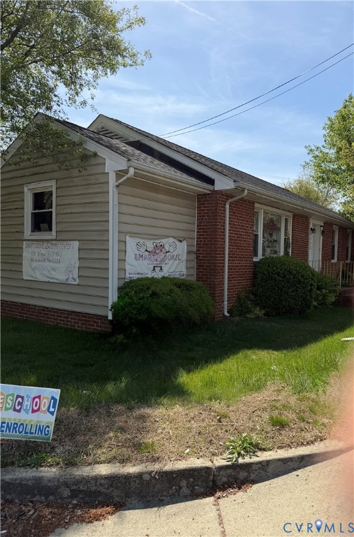 3201 & 3207 Broad Rock Blvd