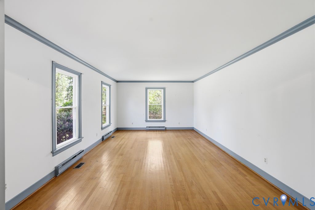 11352 Rockville Rd