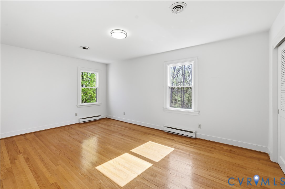 11352 Rockville Rd