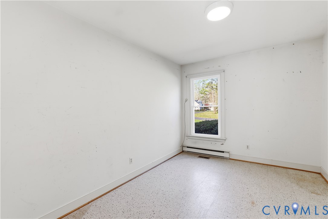 11352 Rockville Rd