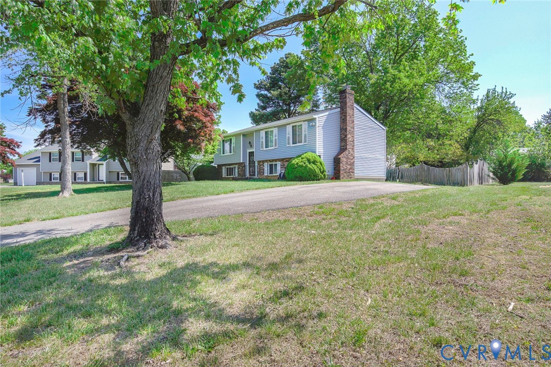 6203 Elmshadow Ct