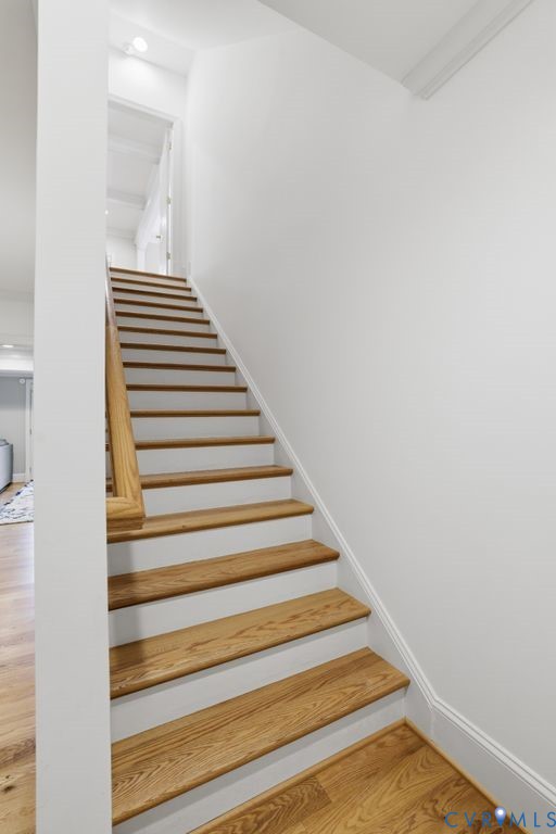 2 Dover Pl