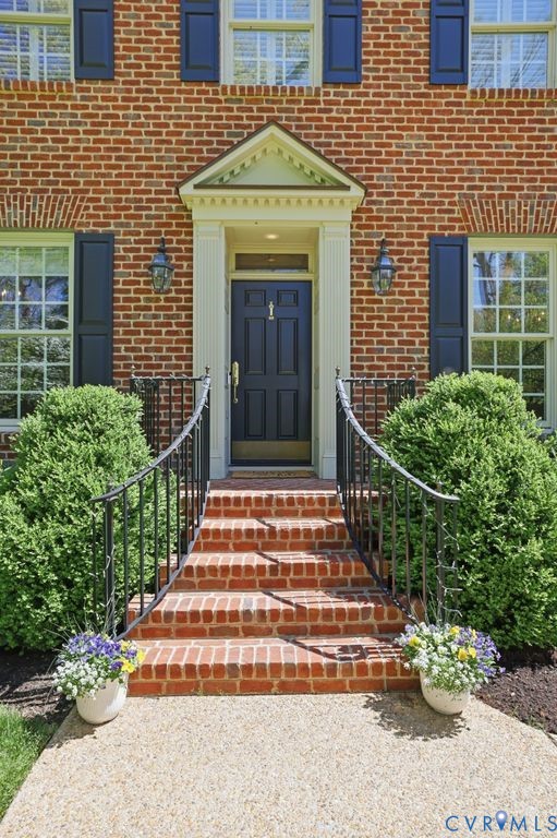 2 Dover Pl