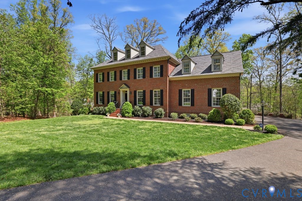 2 Dover Pl