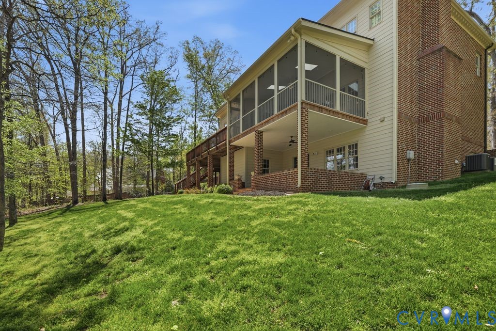2 Dover Pl