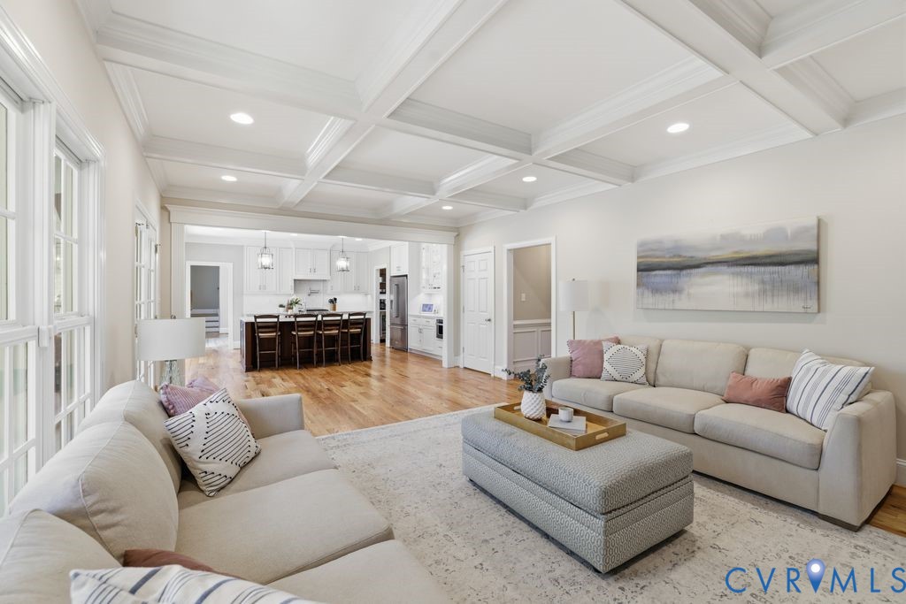 2 Dover Pl
