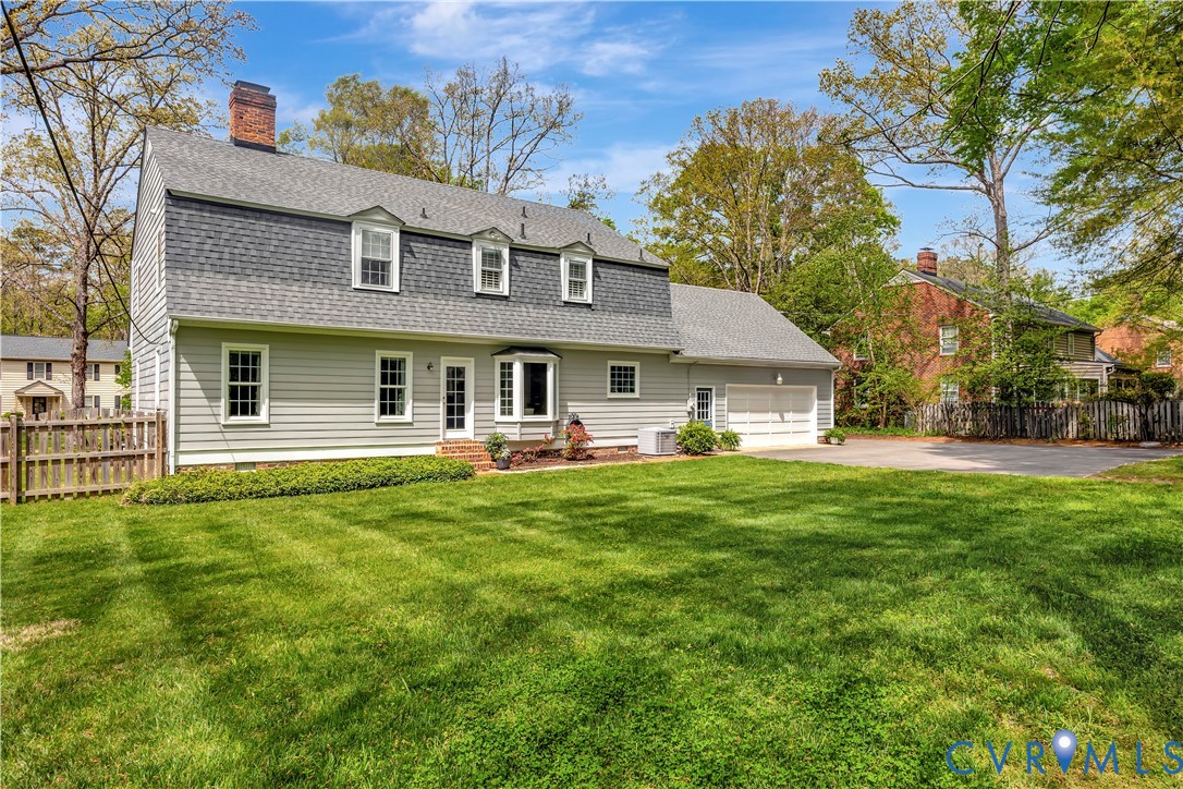 1605 Hearthglow Ln