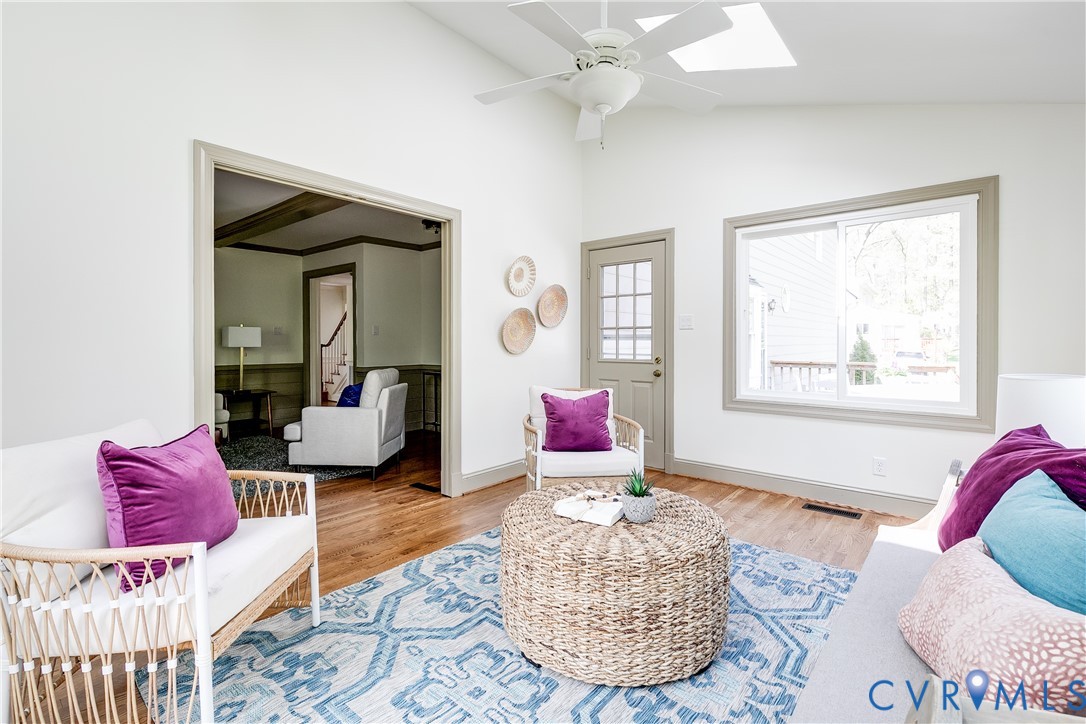 2321 Olde Stone Rd