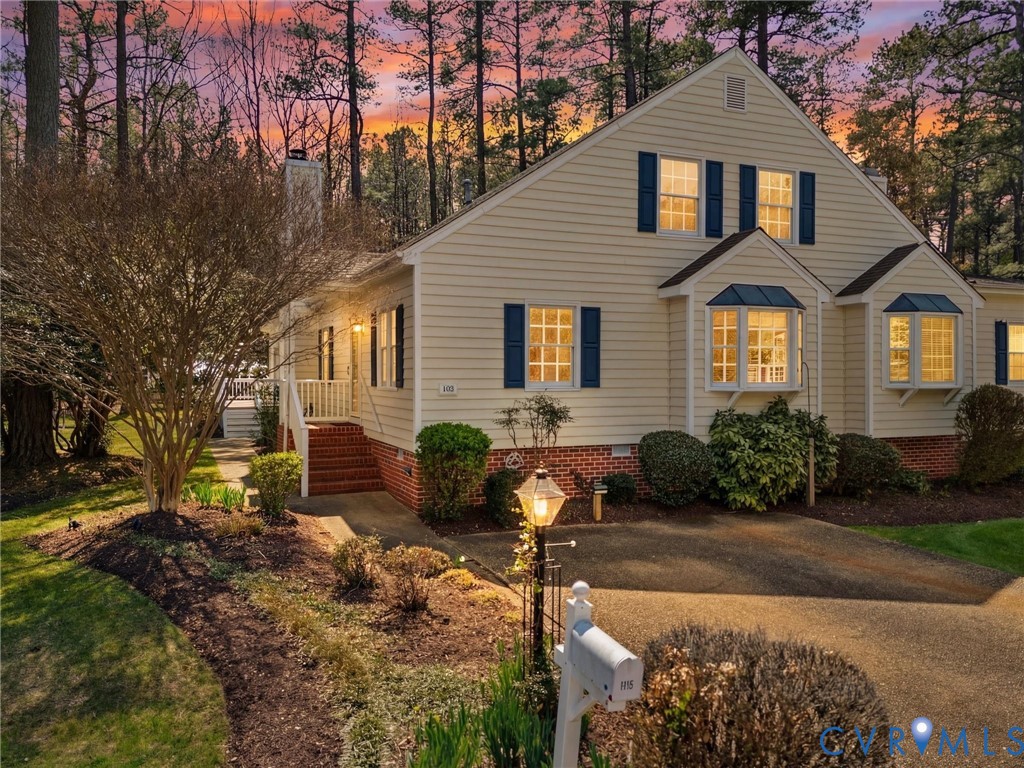 1115 Fort Hayes Dr