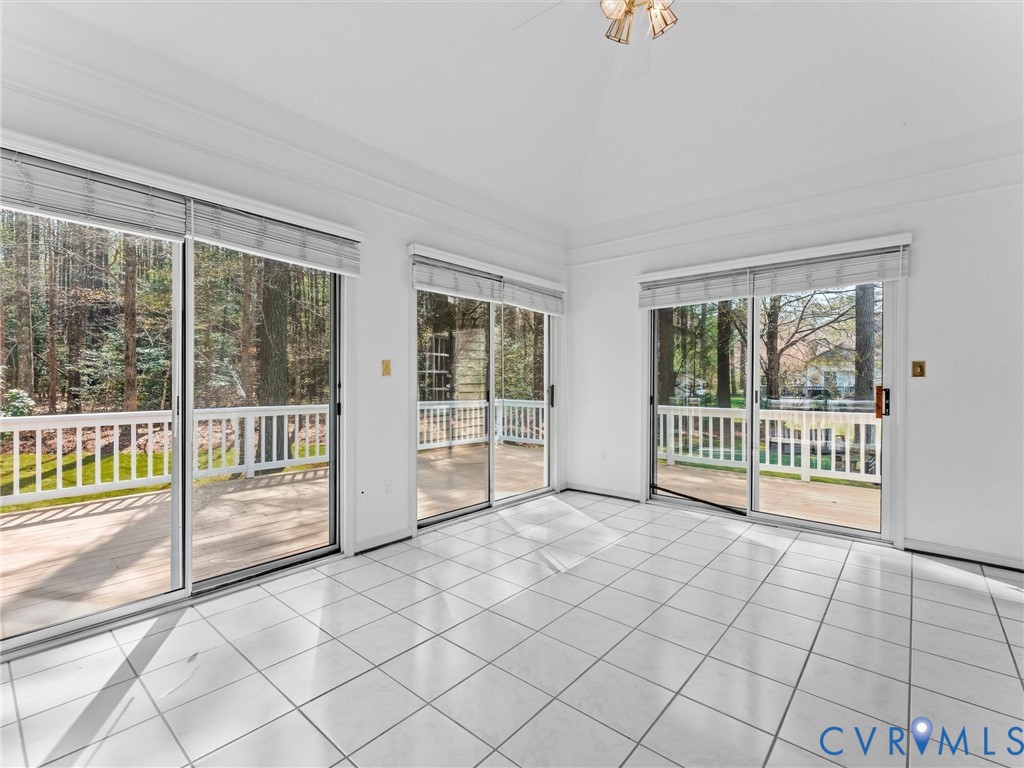 1115 Fort Hayes Dr