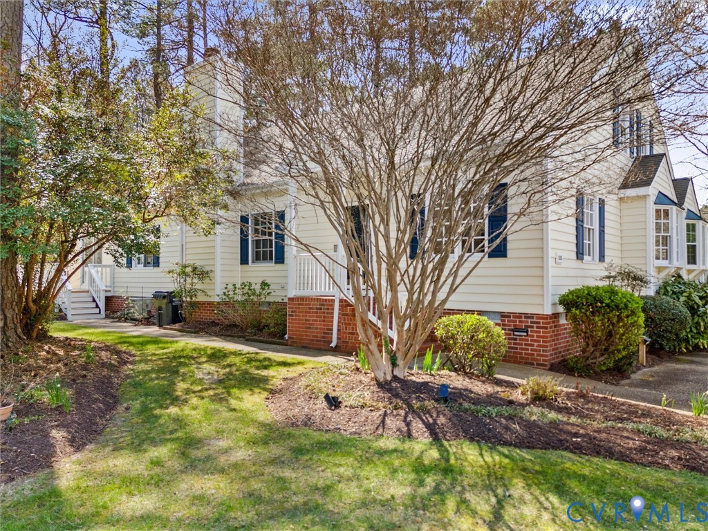 1115 Fort Hayes Dr
