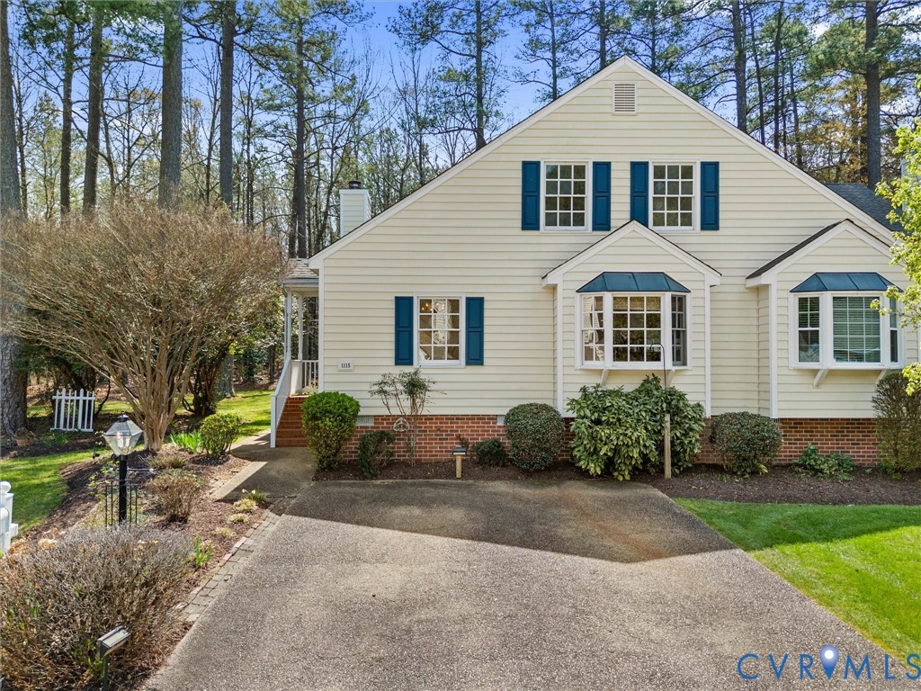 1115 Fort Hayes Dr