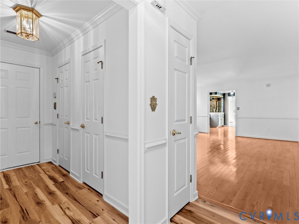 1115 Fort Hayes Dr