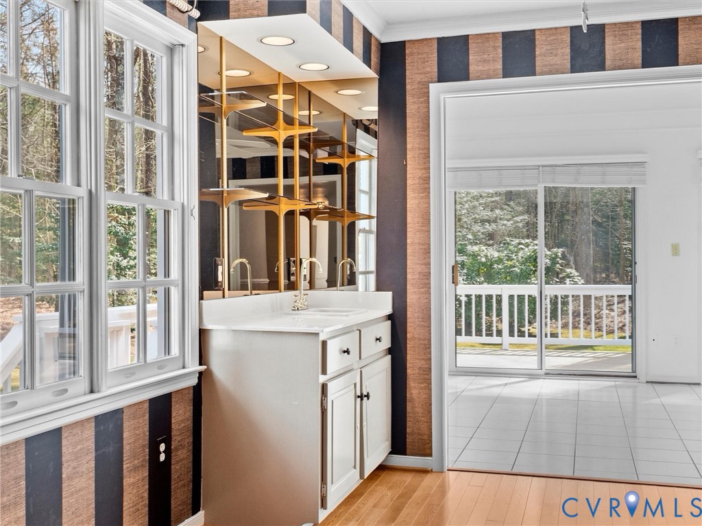 1115 Fort Hayes Dr
