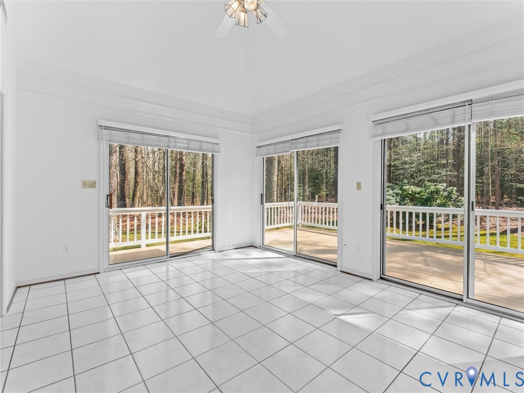 1115 Fort Hayes Dr