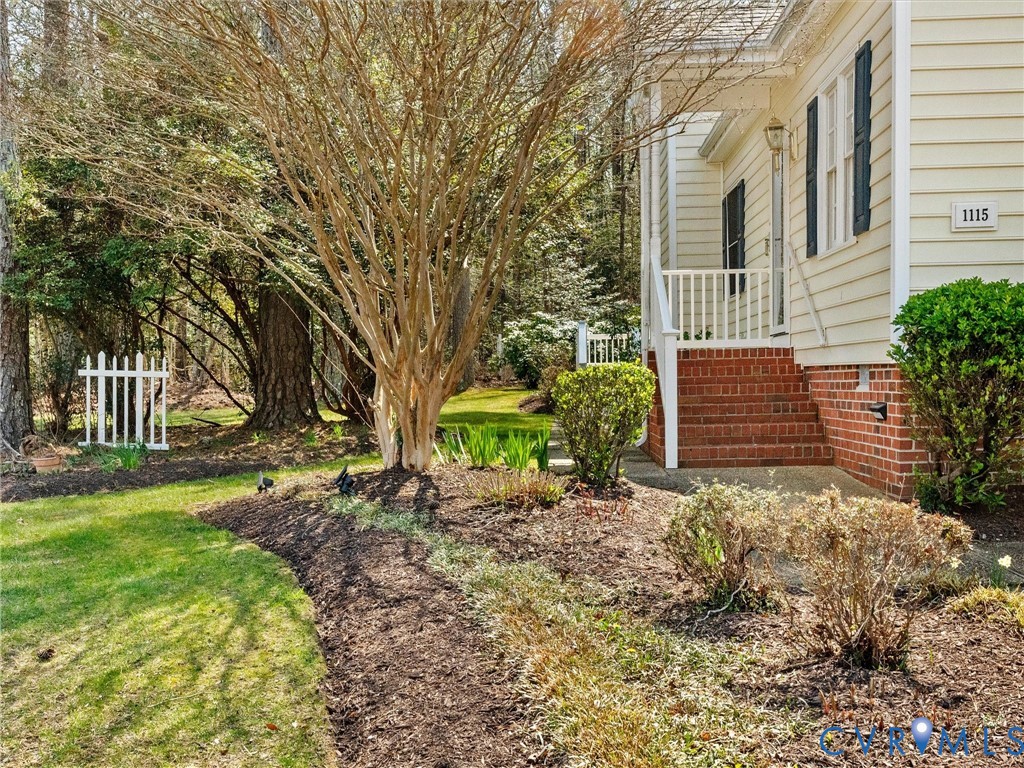 1115 Fort Hayes Dr