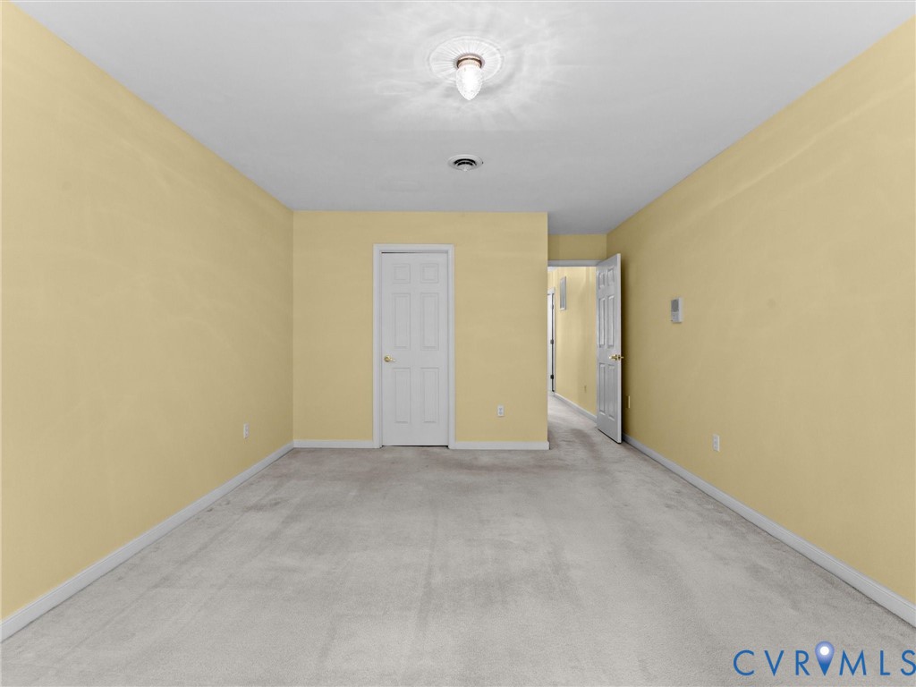 1115 Fort Hayes Dr