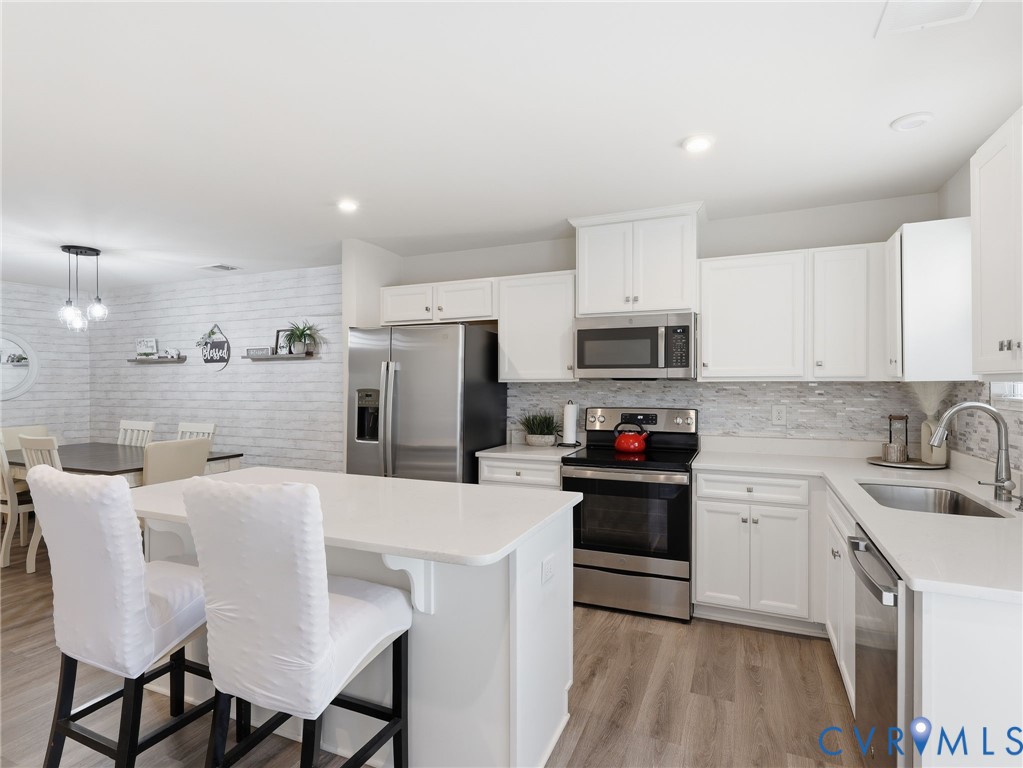 5844 Addison Gate Dr