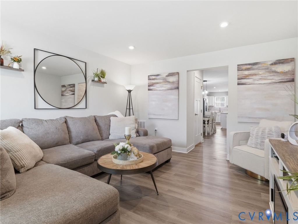 5844 Addison Gate Dr