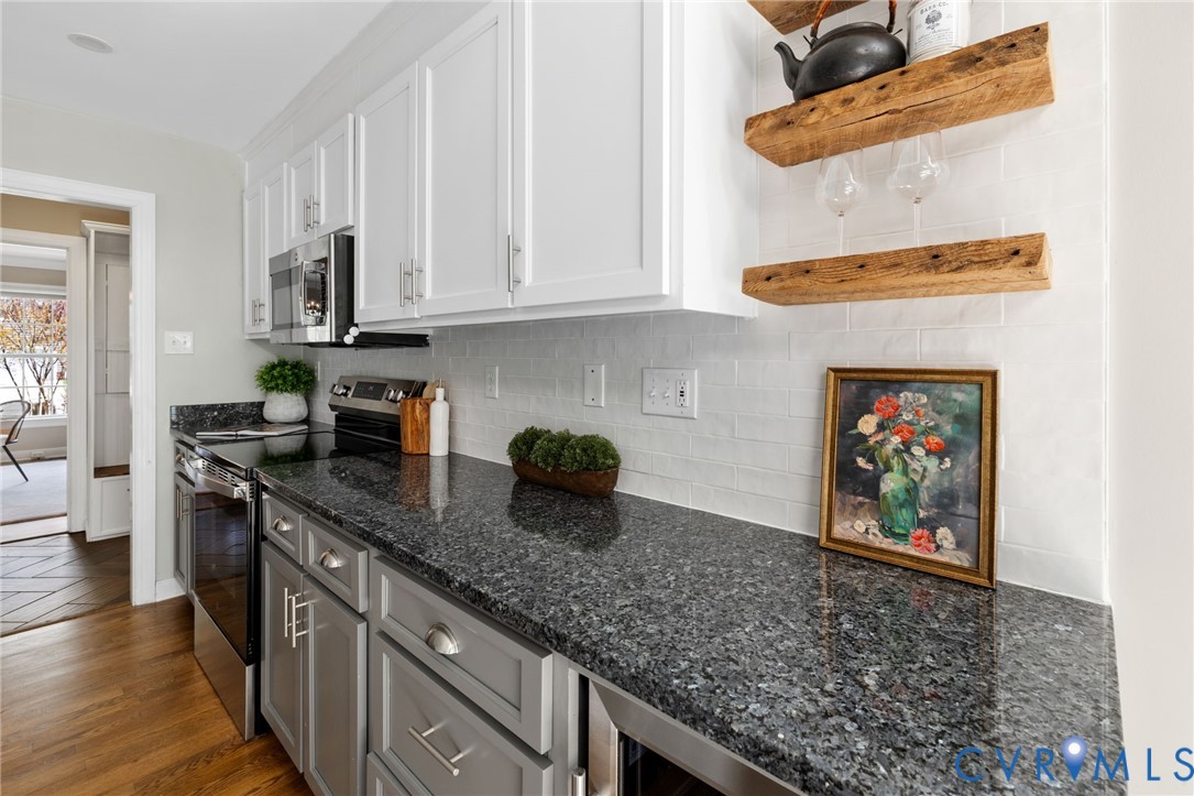 5704 Grove Forest Rd