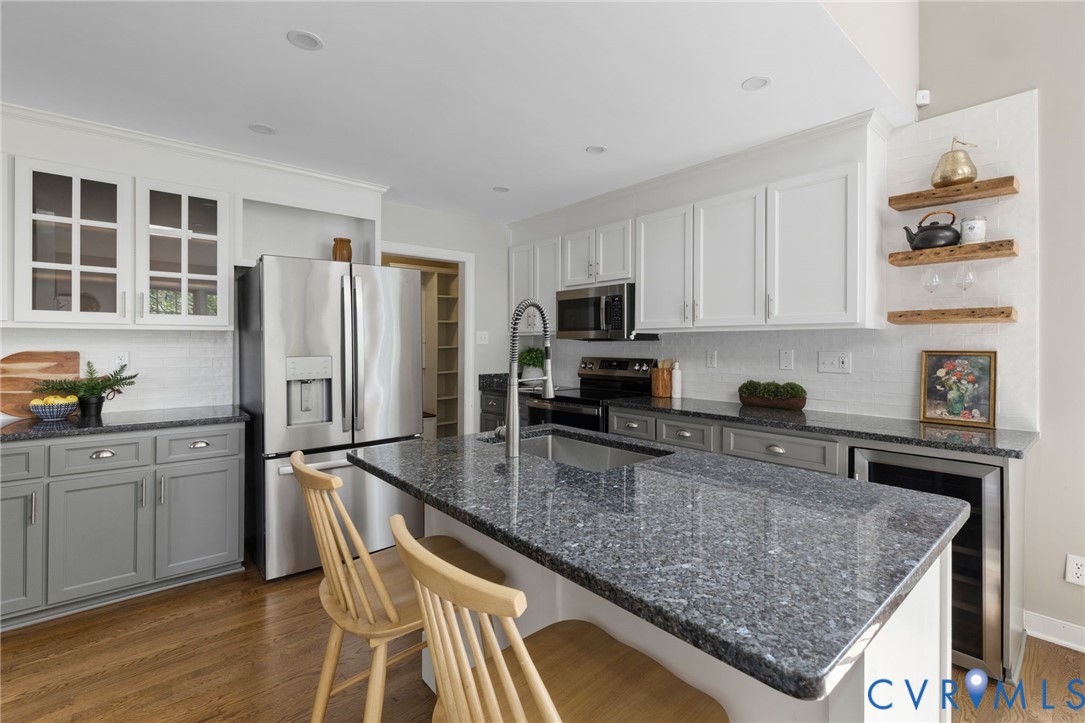 5704 Grove Forest Rd