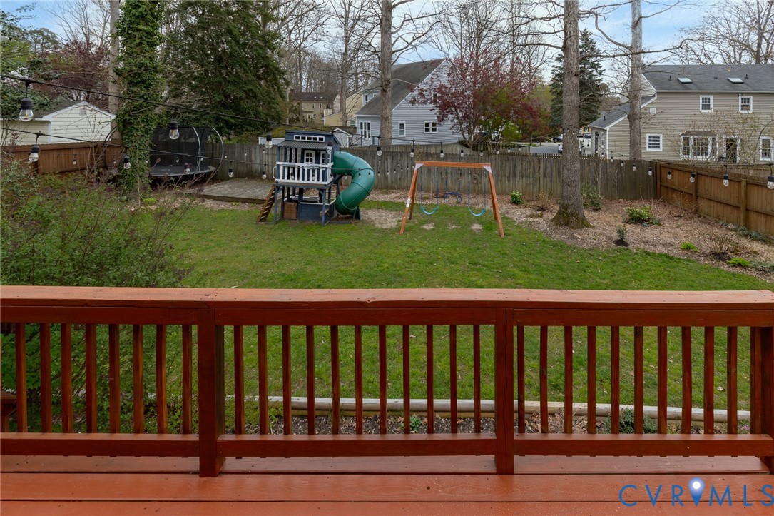 11317 Lady Slipper Ln