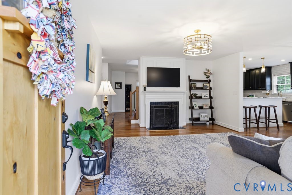4400 S Willetta Dr