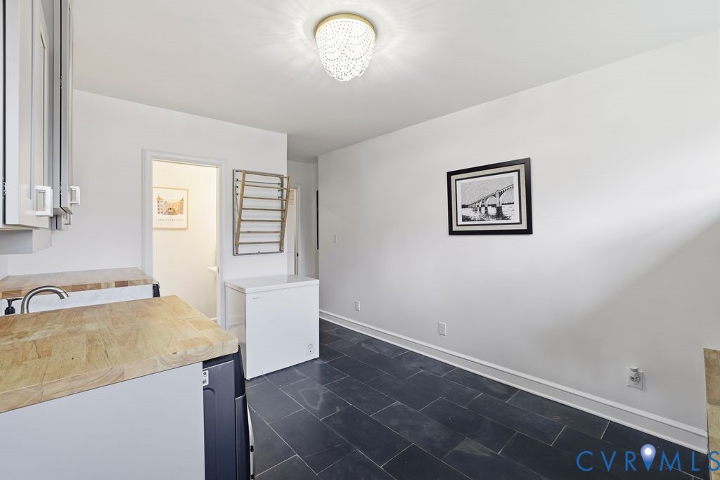 4400 S Willetta Dr