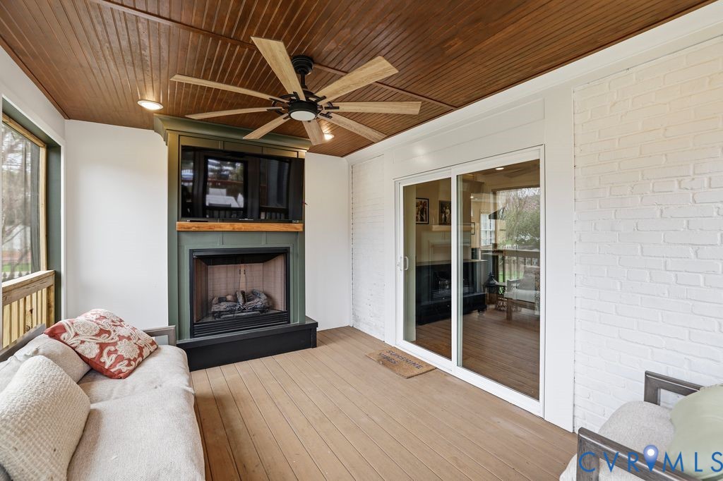 4400 S Willetta Dr