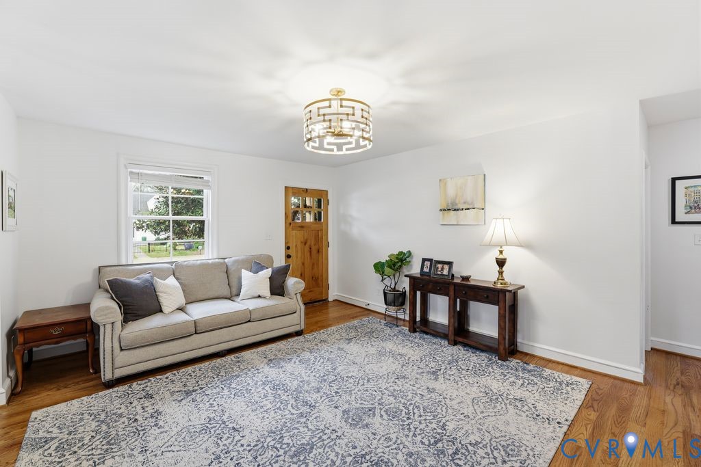 4400 S Willetta Dr