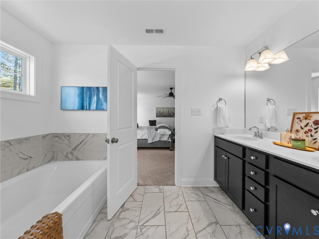 12919 Broad Iron Ct