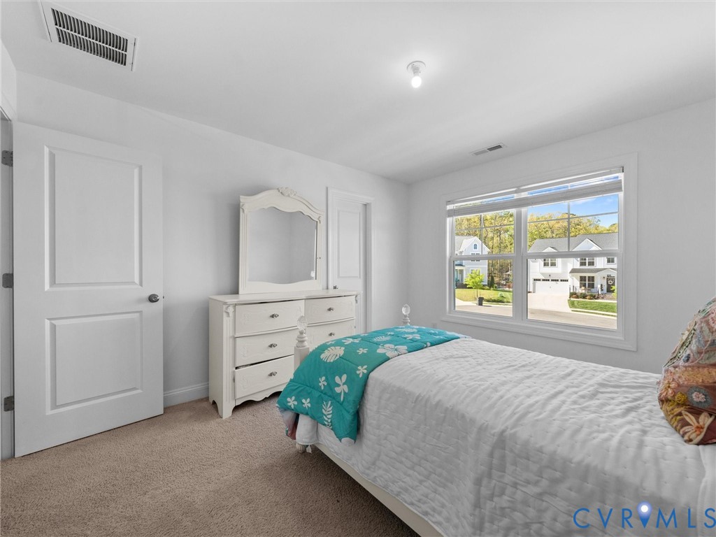 12919 Broad Iron Ct