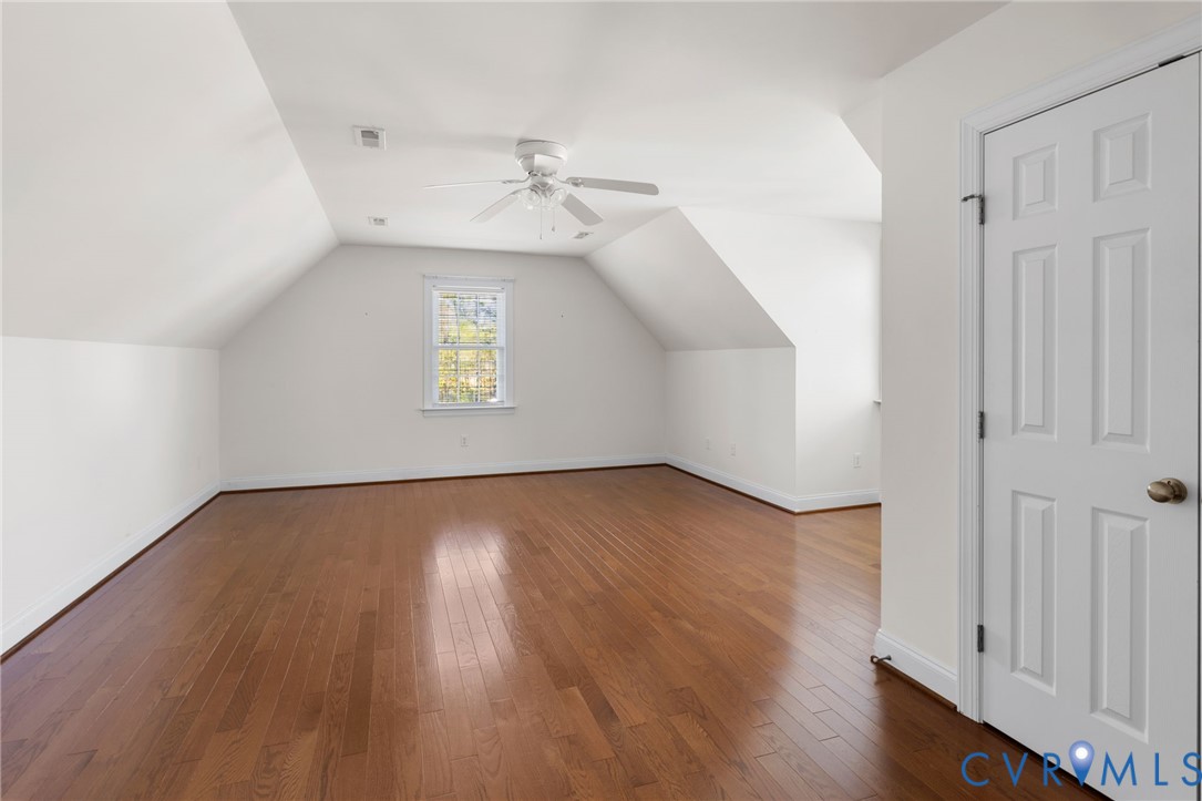 15266 Willow Hill Ln