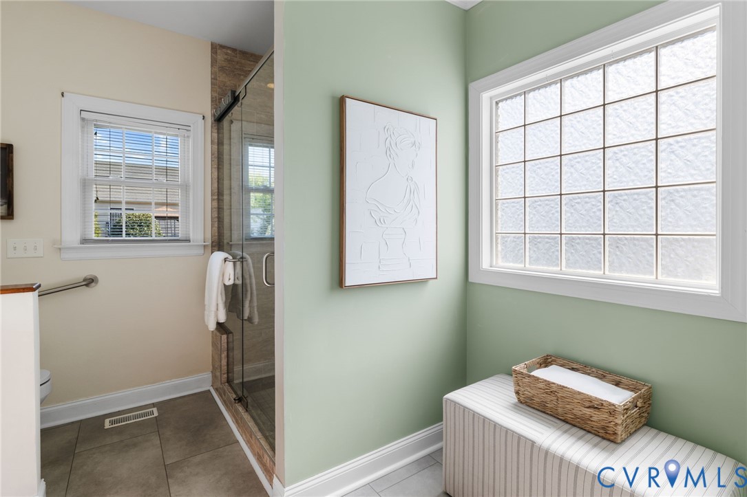 15266 Willow Hill Ln