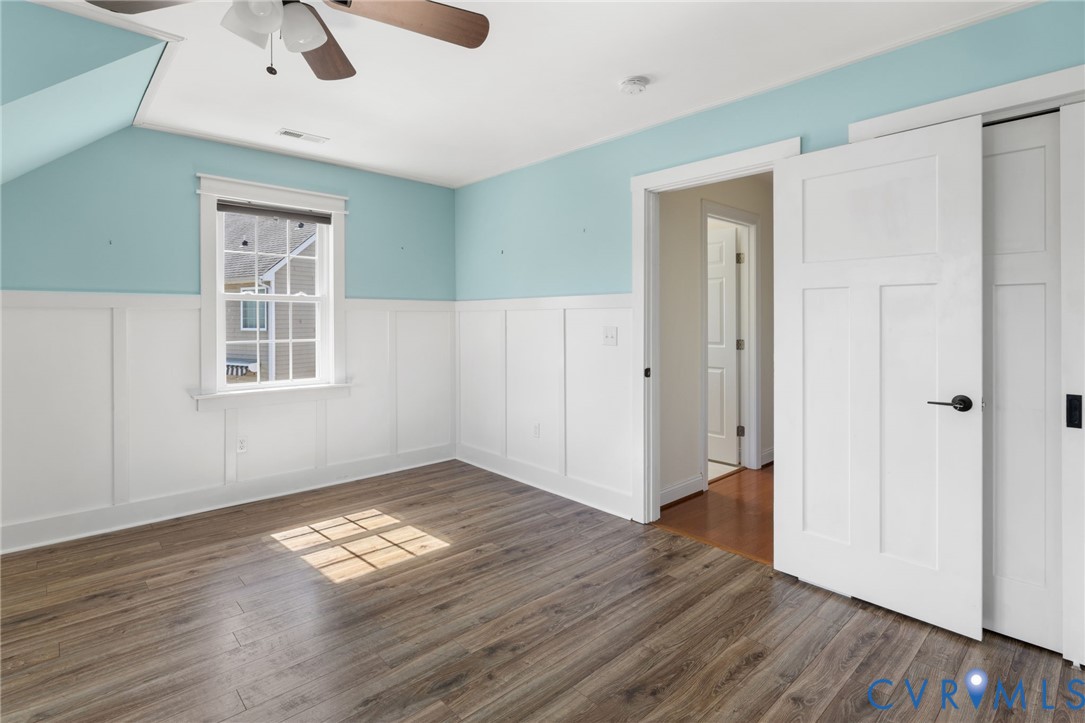 15266 Willow Hill Ln