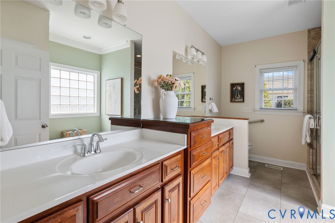 15266 Willow Hill Ln