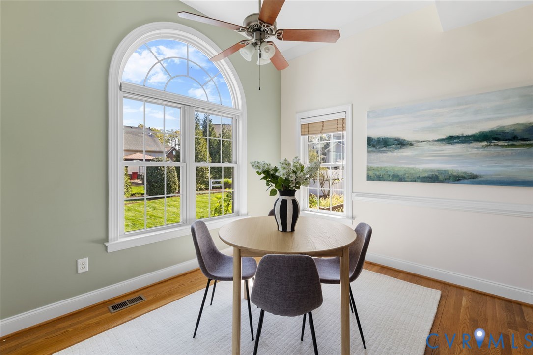 15266 Willow Hill Ln