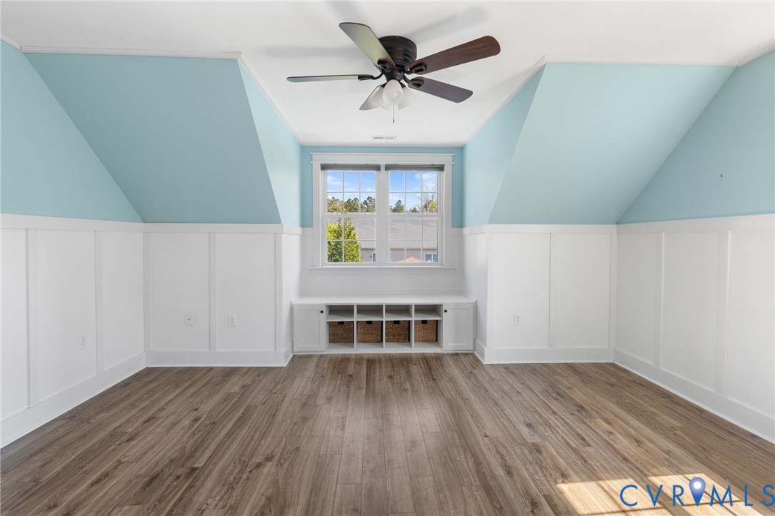 15266 Willow Hill Ln